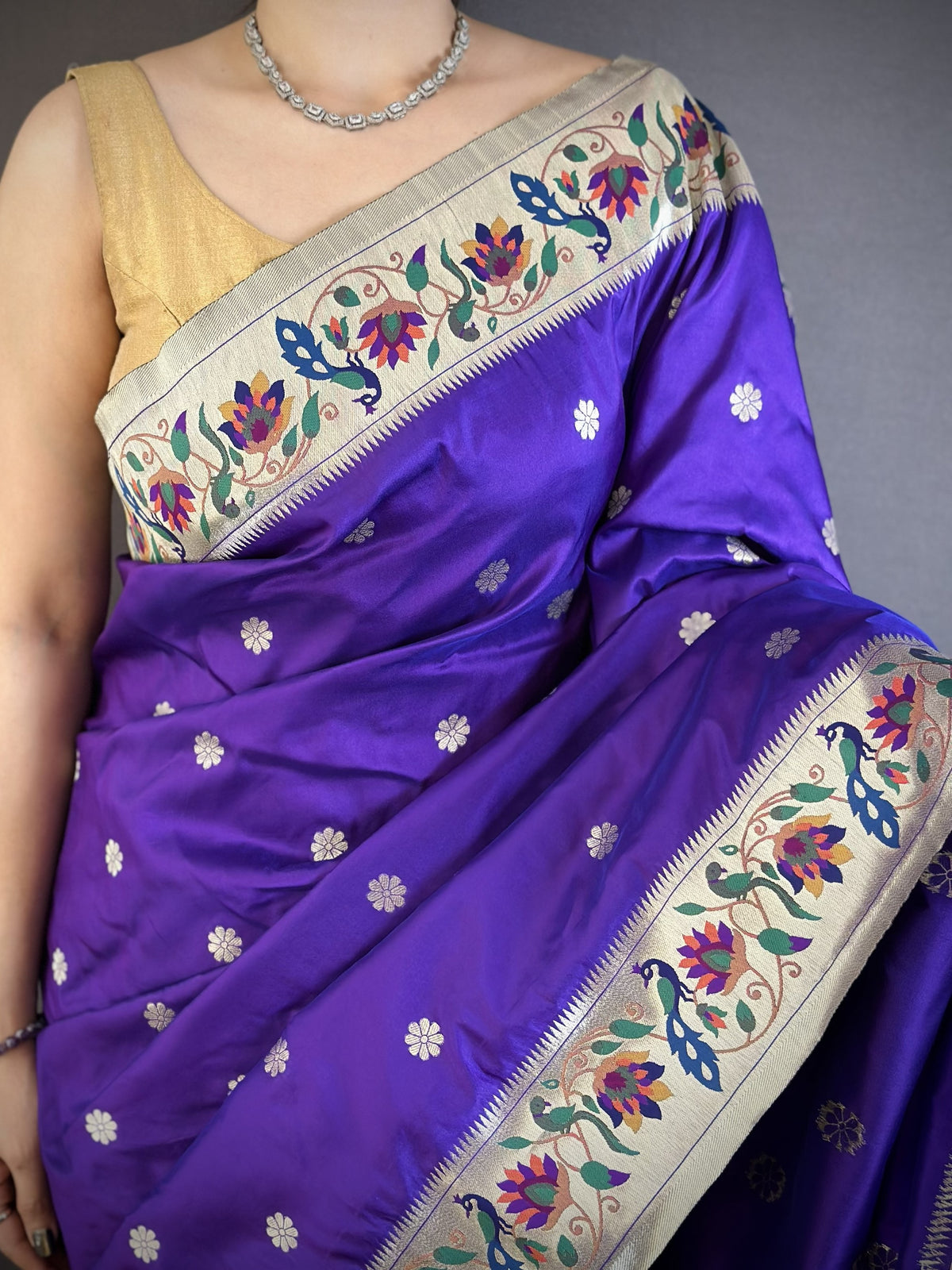 YEOLA Brocade