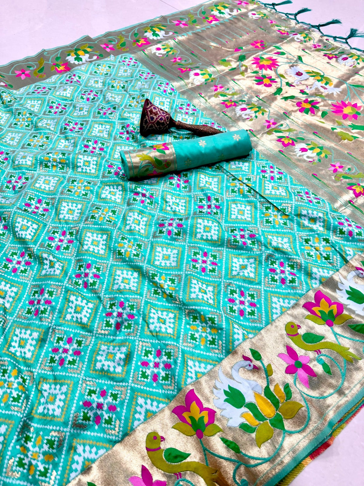 Paithani Patola Border