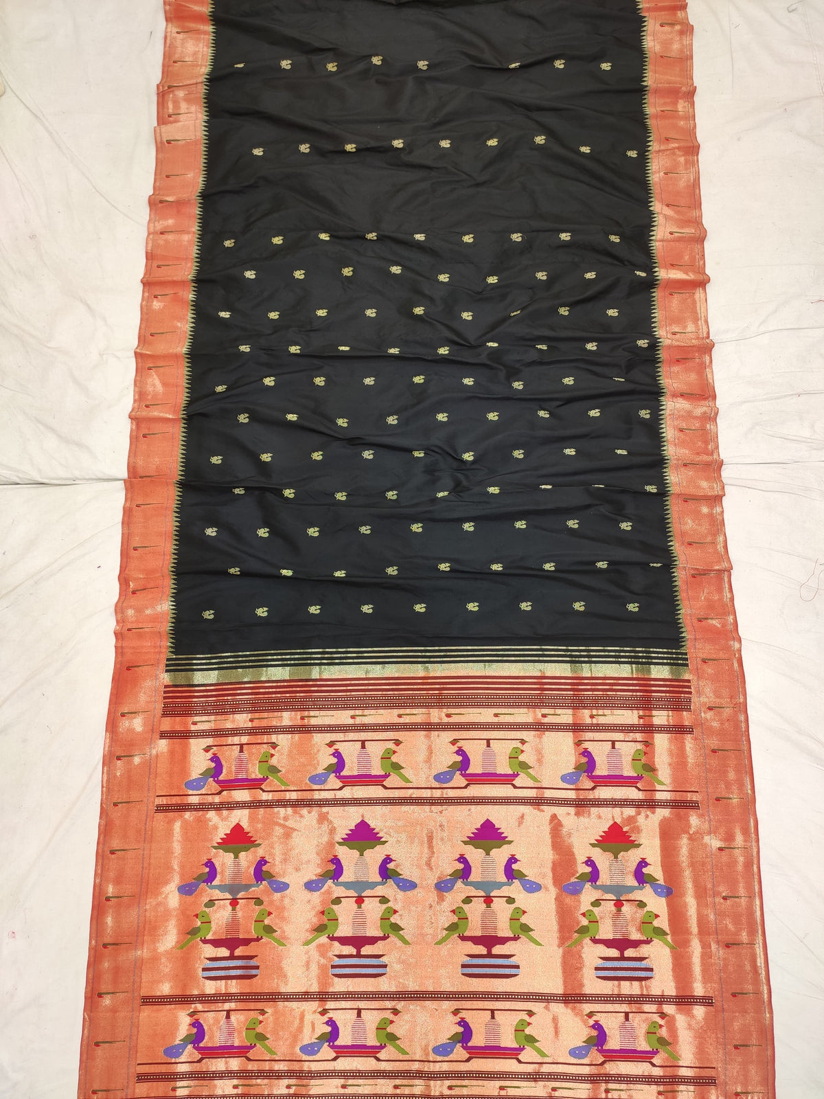 Single Muniya Traditional Pallu